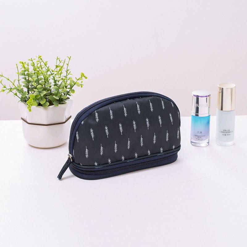 Portable Makeup Bag - Threaded Pear