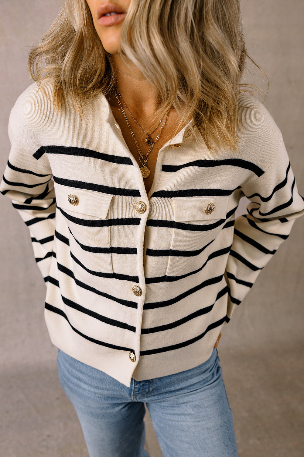 Pocket Buttoned Cardigan Sweater