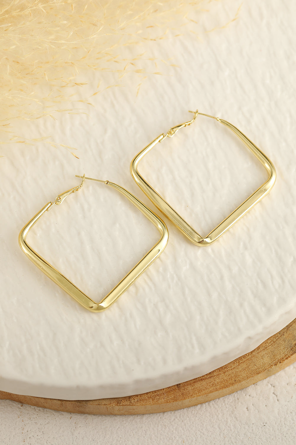 Gold Minimalist Square Hoop Earrings - Threaded Pear