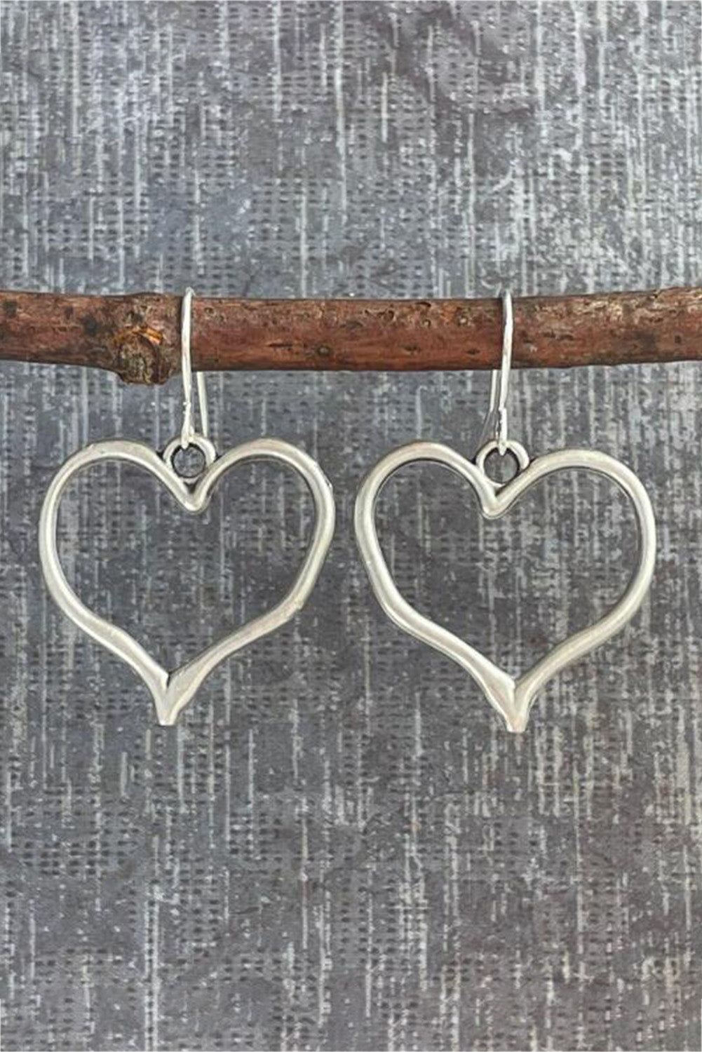 Silvery Heart Shape Hook Drop Earrings - Threaded Pear