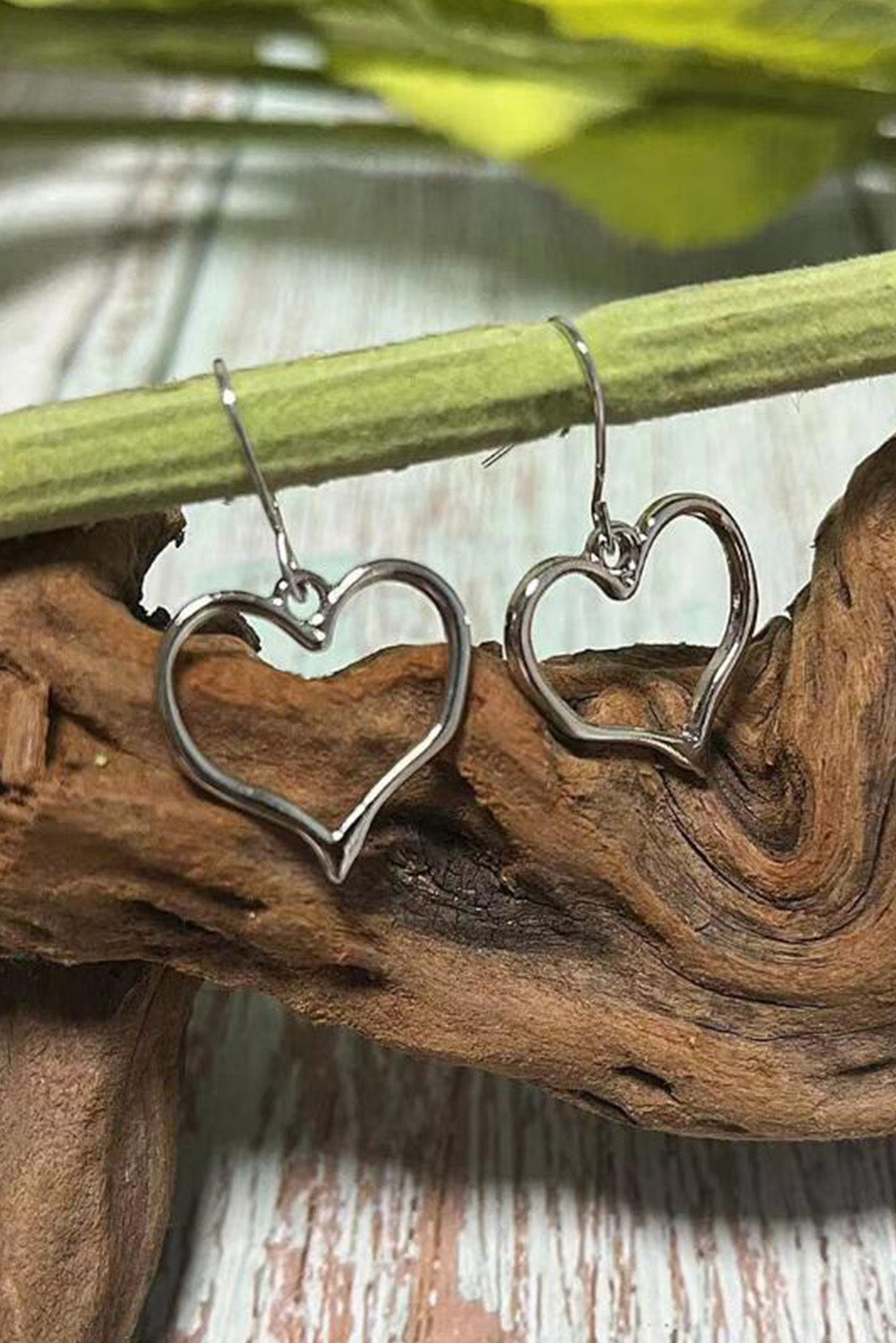 Silvery Heart Shape Hook Drop Earrings - Threaded Pear