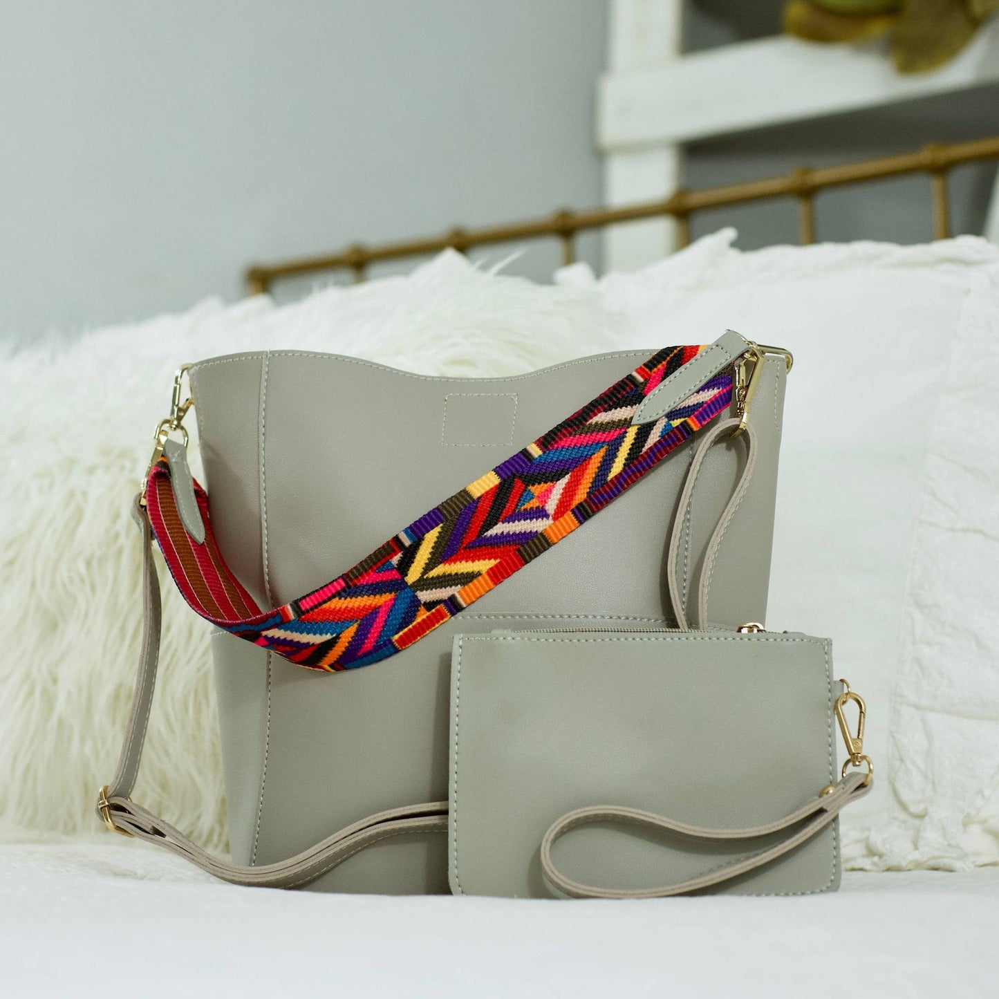 Handbag & Matching Wristlet - Threaded Pear