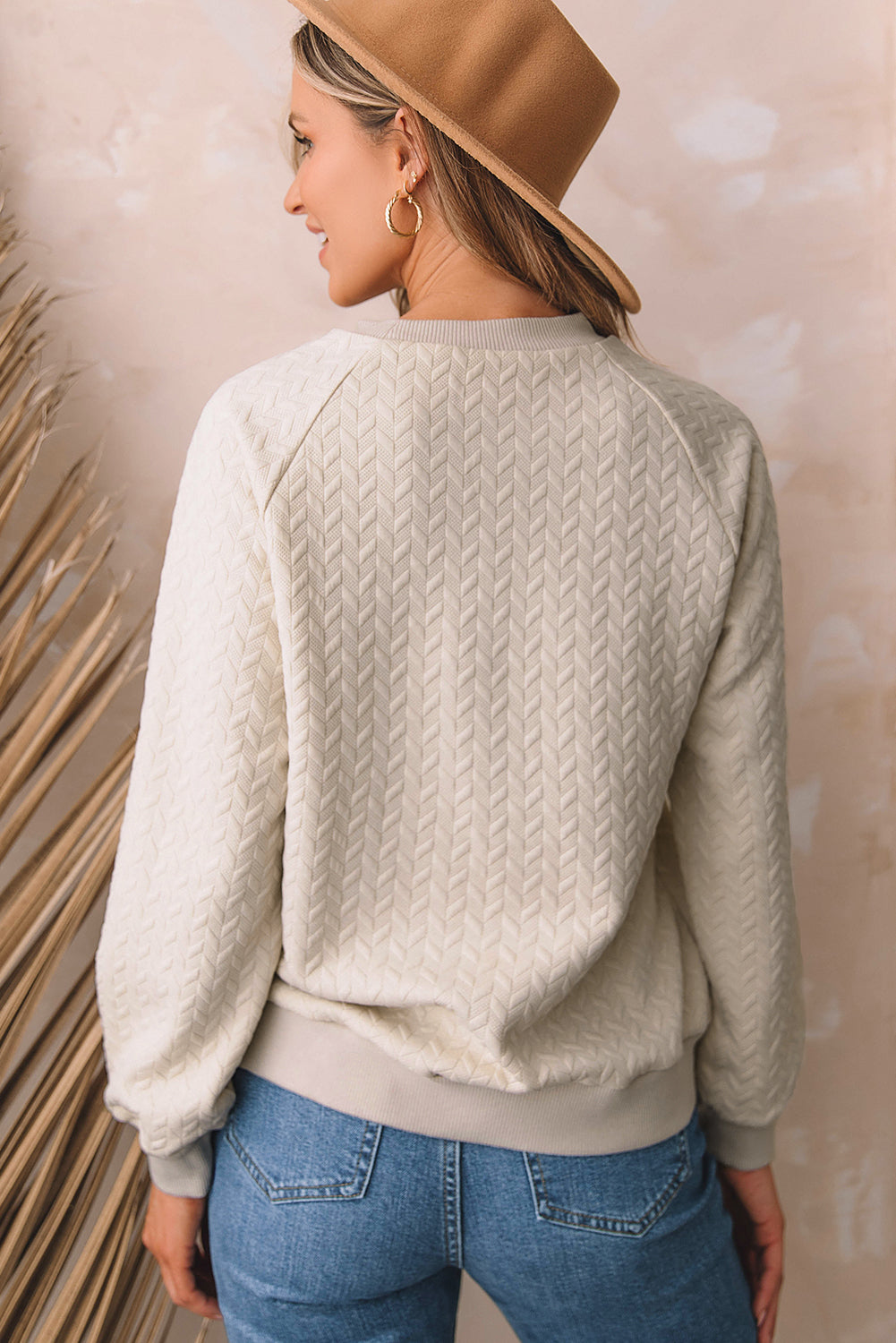 Amy Textured Raglan Sleeve Pullover Sweatshirt - Threaded Pear