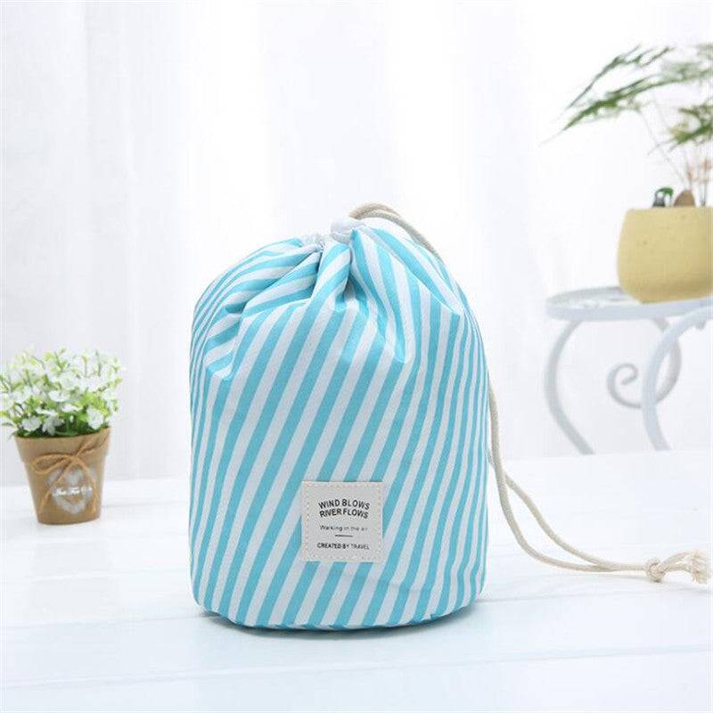 Portable Cosmetic Bags - Threaded Pear