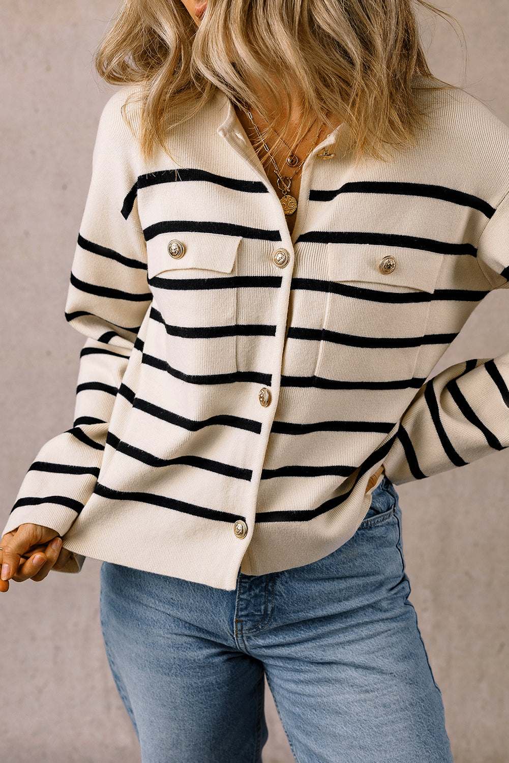 Pocket Buttoned Cardigan Sweater