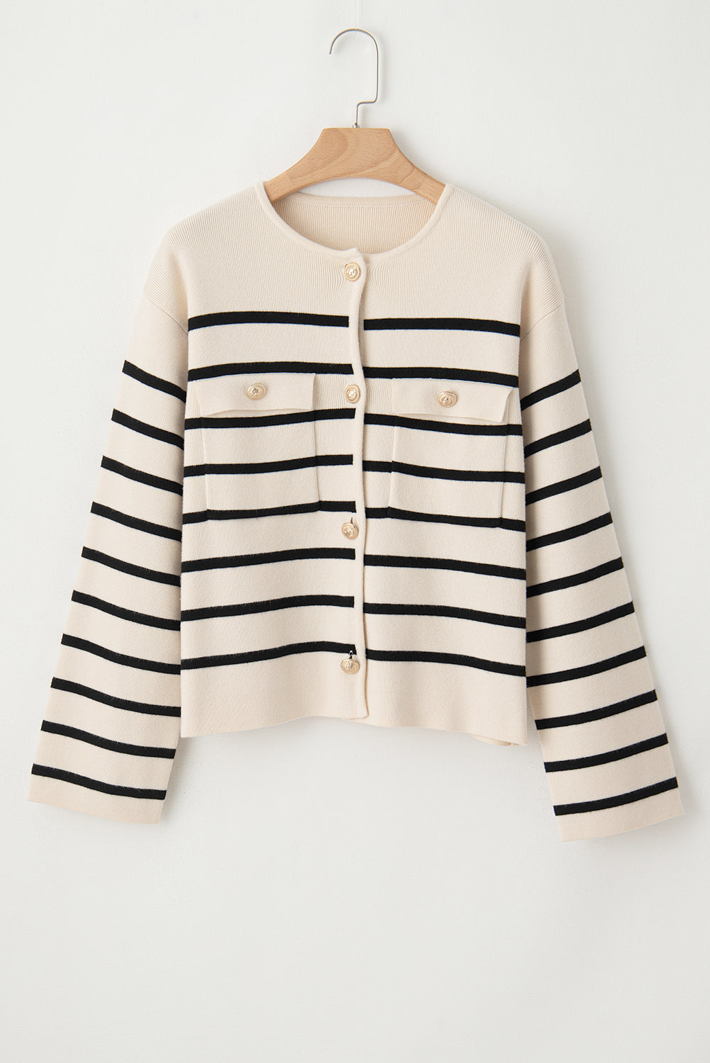 Pocket Buttoned Cardigan Sweater